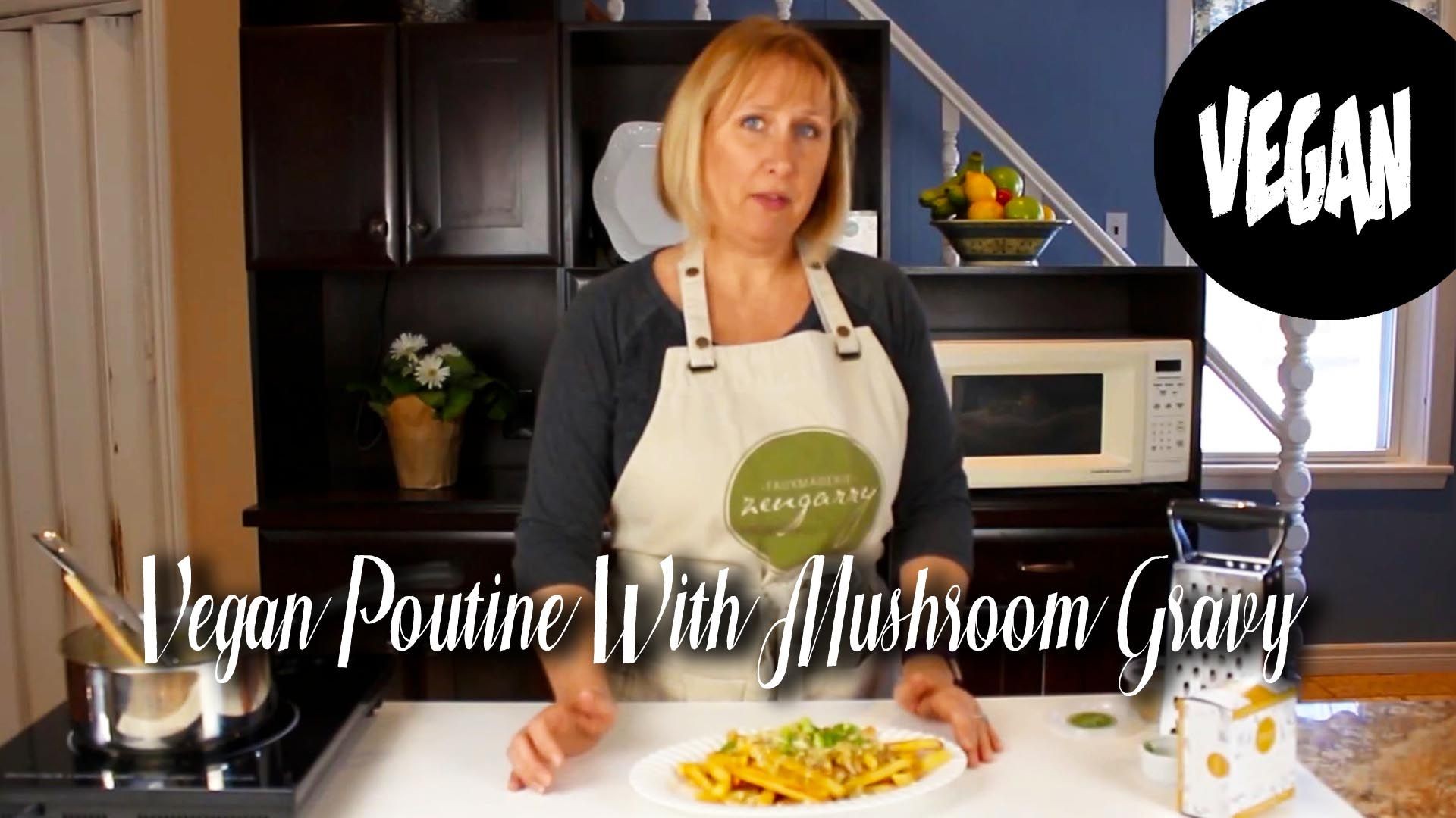 Easy Vegan Poutine with Mushroom Gravy